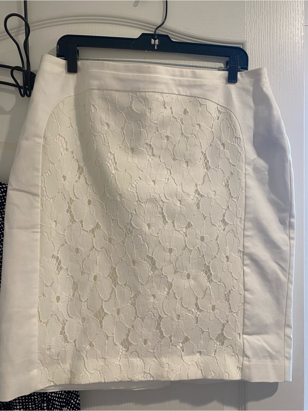 Worthington White Lace-Panel Pencil Stretch Skirt-Fits Like a 14.